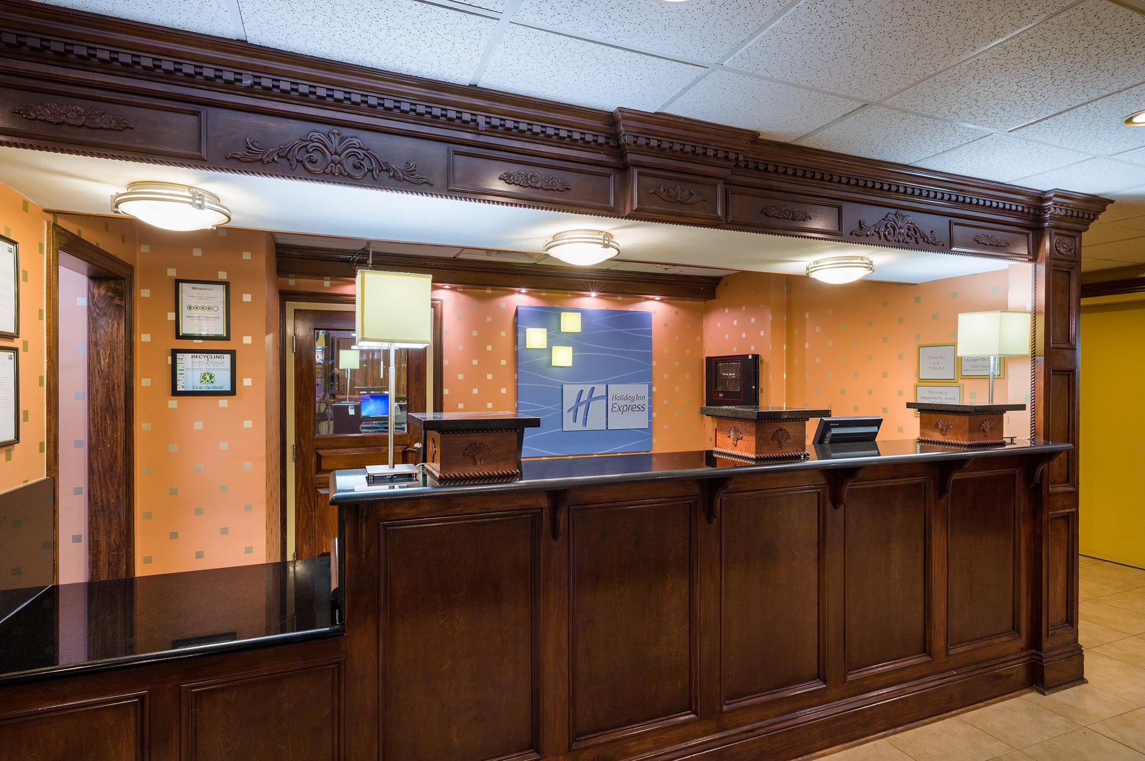 Holiday Inn Express Washington Dc East- Andrews Afb By Ihg Camp Springs Buitenkant foto
