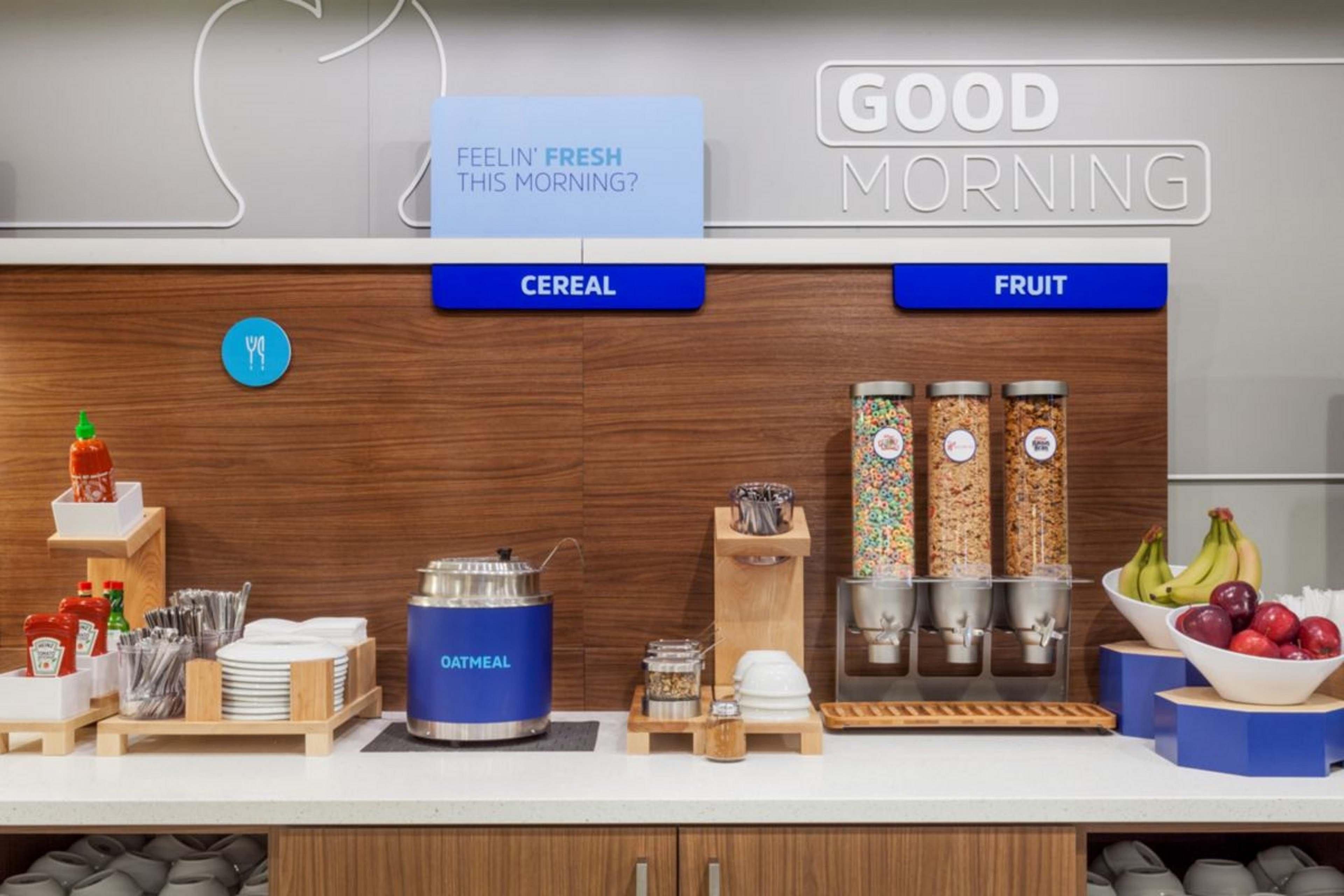 Holiday Inn Express Washington Dc East- Andrews Afb By Ihg Camp Springs Buitenkant foto