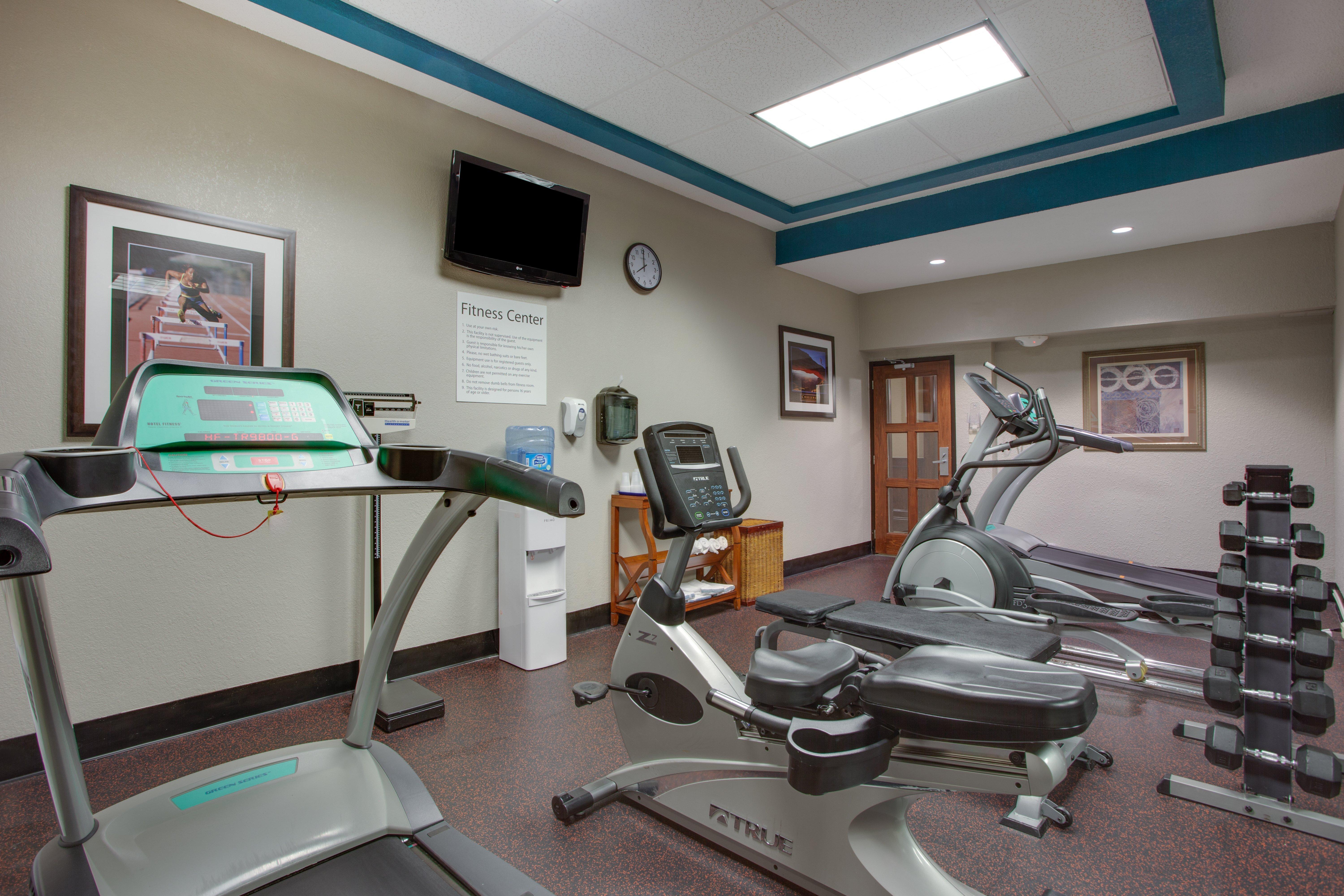 Holiday Inn Express Washington Dc East- Andrews Afb By Ihg Camp Springs Buitenkant foto